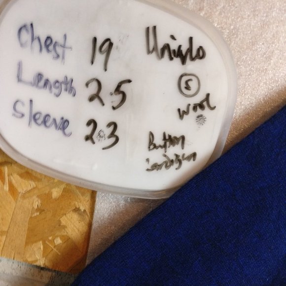 Warm 100%WOOL Button up Cardigan Pullover Sweater, SMALL with Measurements - Picture 5 of 8